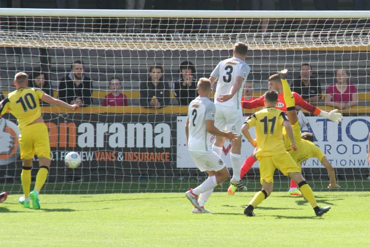 Southport go three up