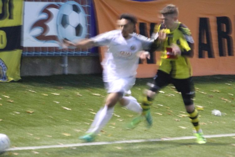 Jay Rollins is a blur