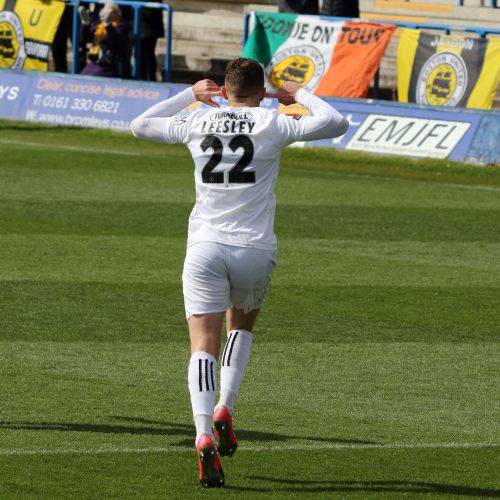 Joe Leesley sends a message to some Boston fans after scoring